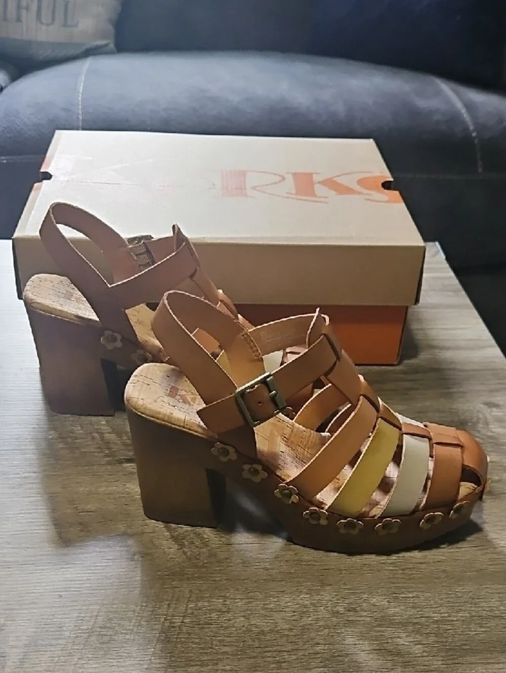 Platform Floral-Accent Strappy Sandal - Tan Multi